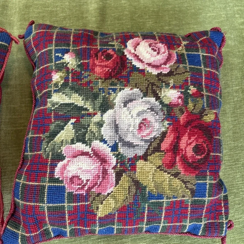 Pair Of Vintage Needle Point Rose Floral Pillows With Red Velvet Backing 13X13